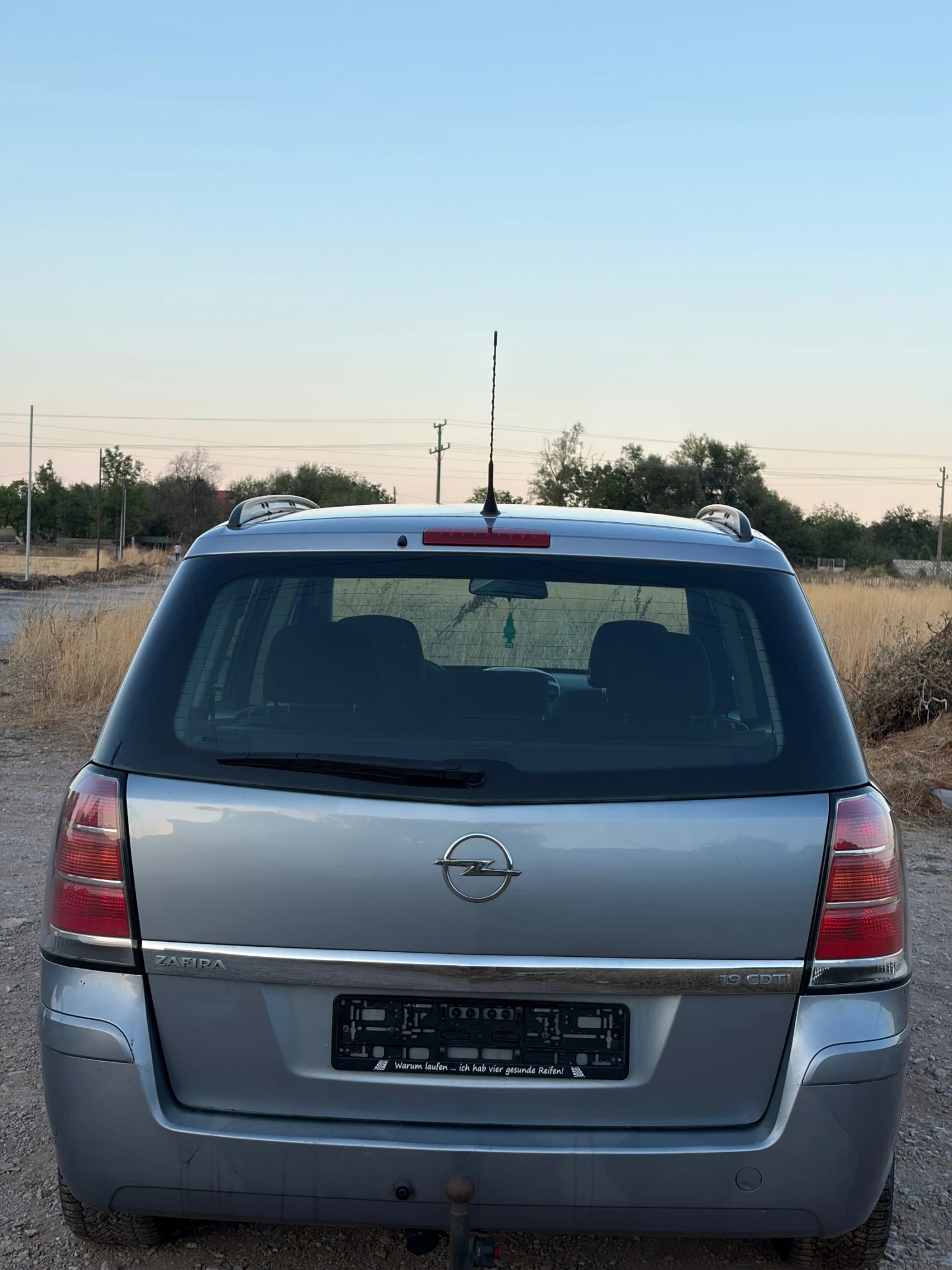Opel Zafira 1.9CDTI* 7 SEATS, снимка 5 - Автомобили и джипове - 56041882