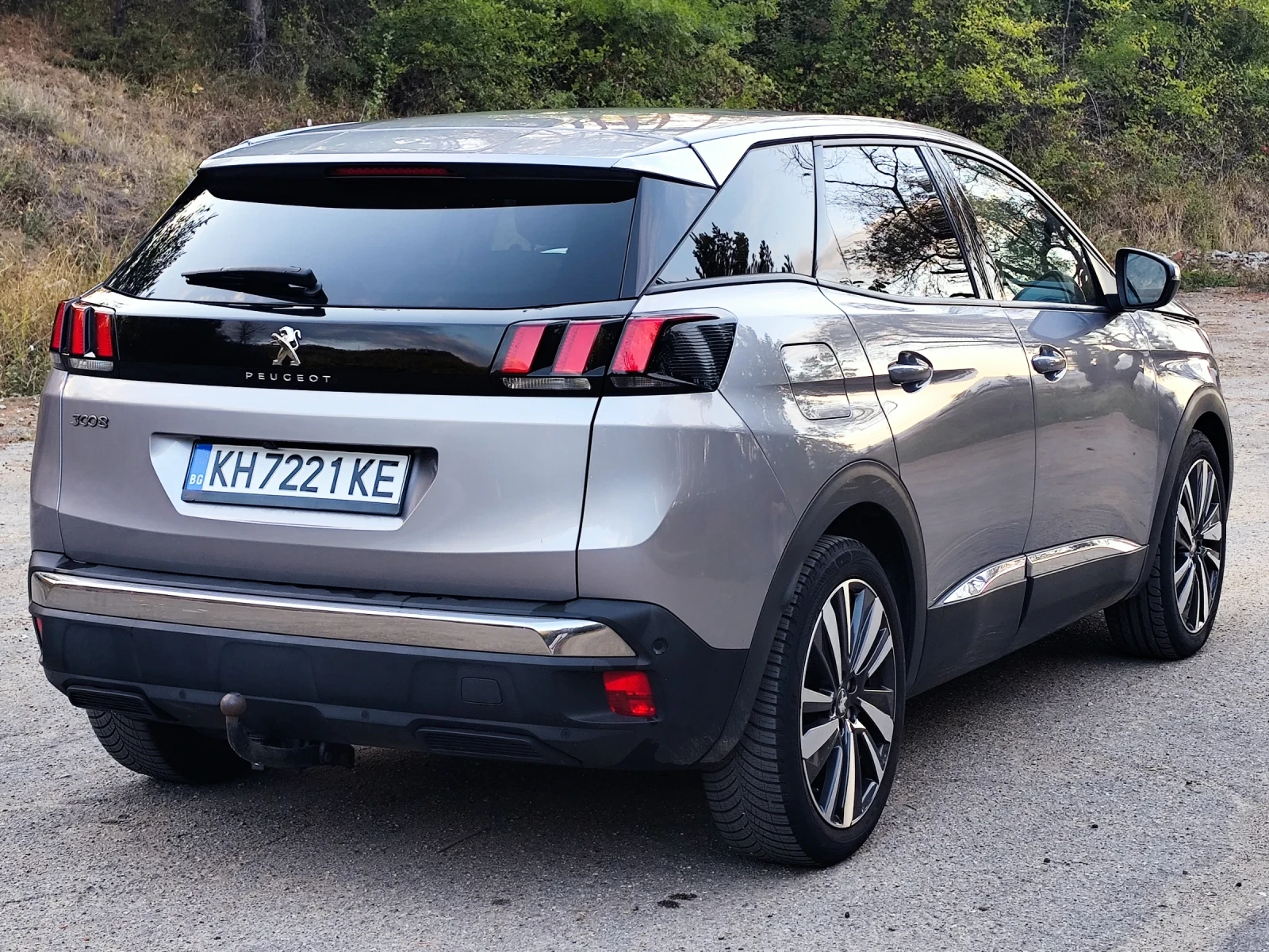 Peugeot 3008 1.2i УНИКАТ, снимка 3 - Автомобили и джипове - 56135384