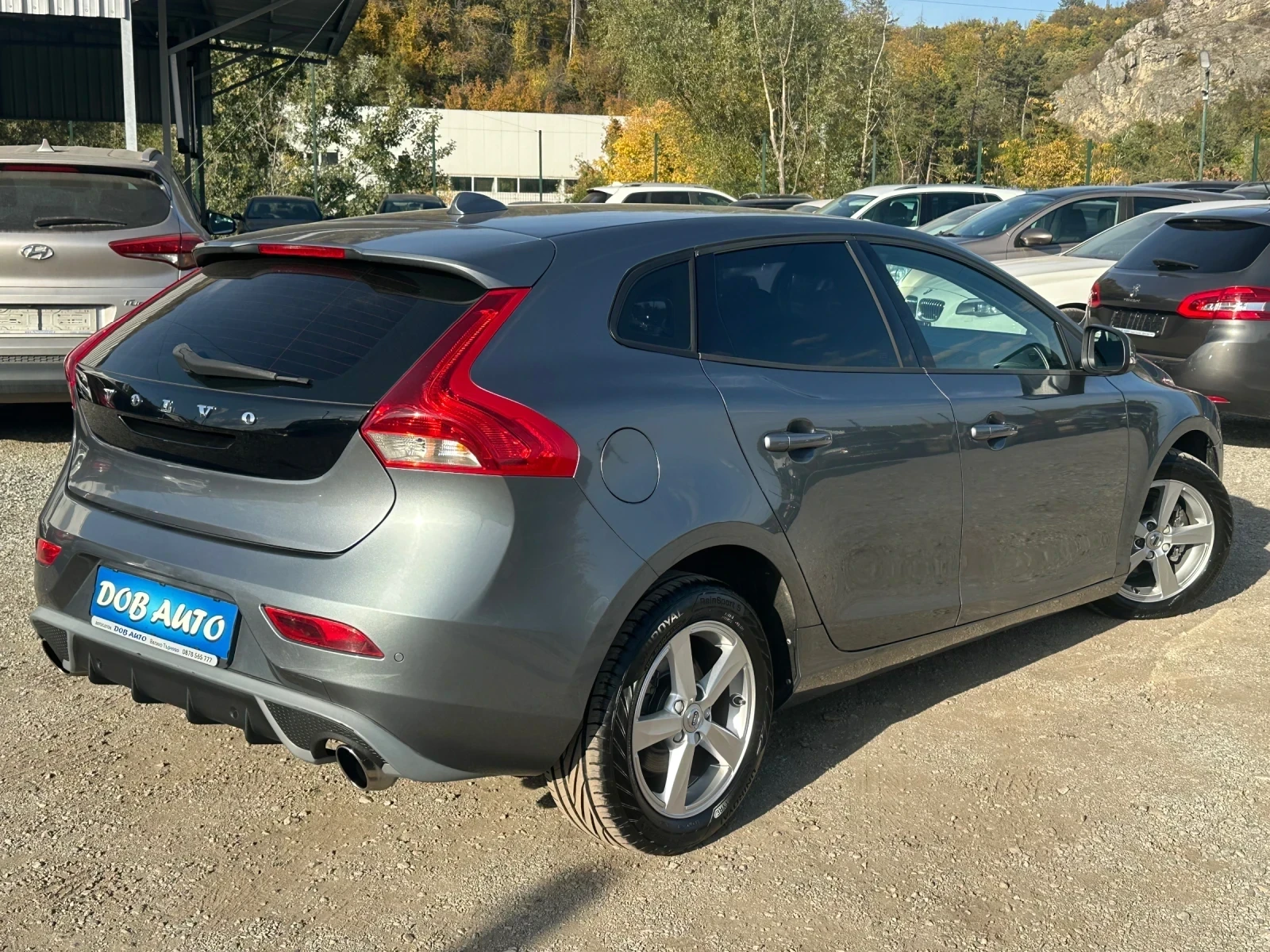 Volvo V40 2.0D-120�.�-6��-���-����-����������-����������� | Mobile.bg � ����������� 6