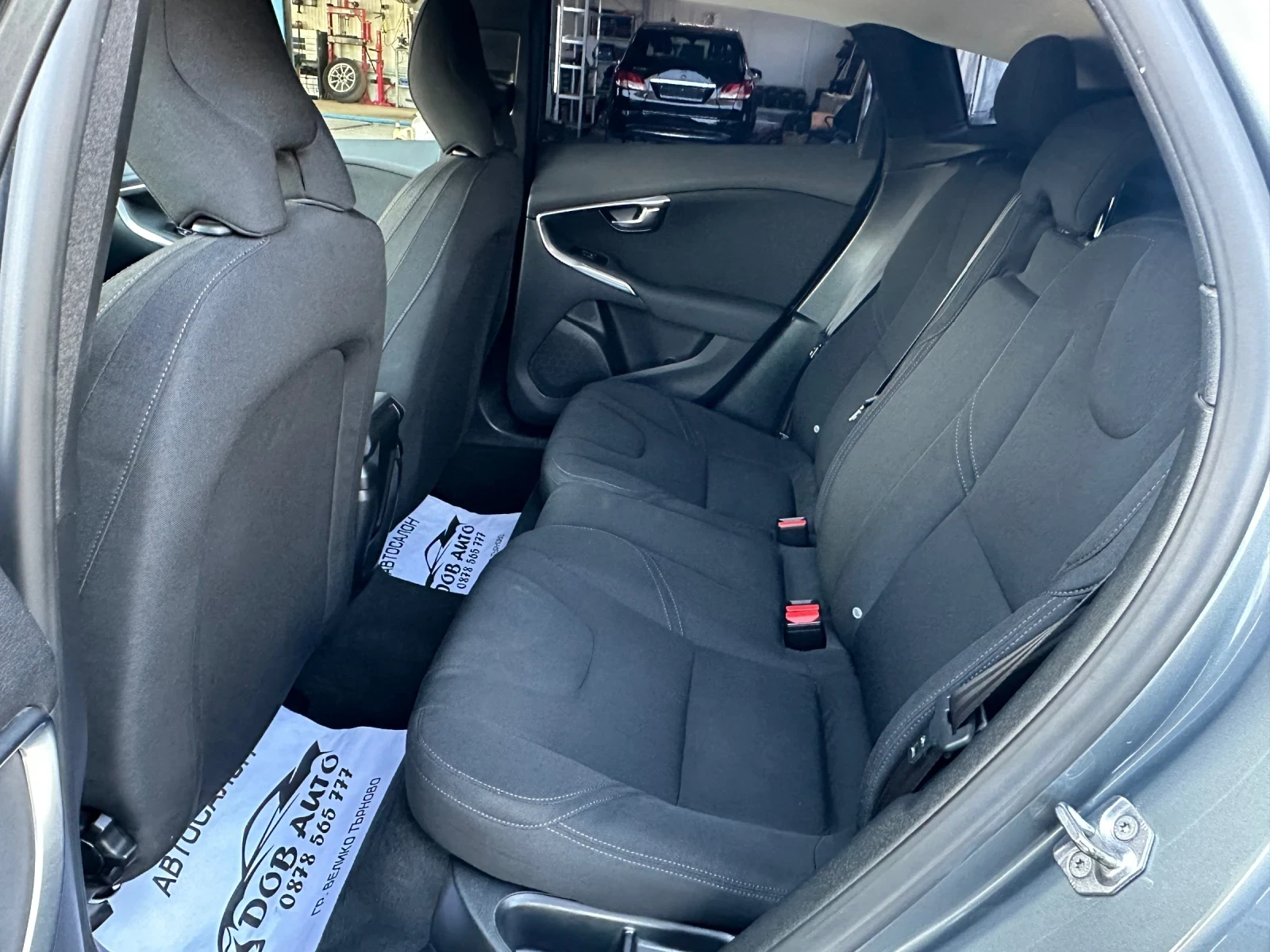 Volvo V40 2.0D-120�.�-6��-���-����-����������-����������� | Mobile.bg � ����������� 13