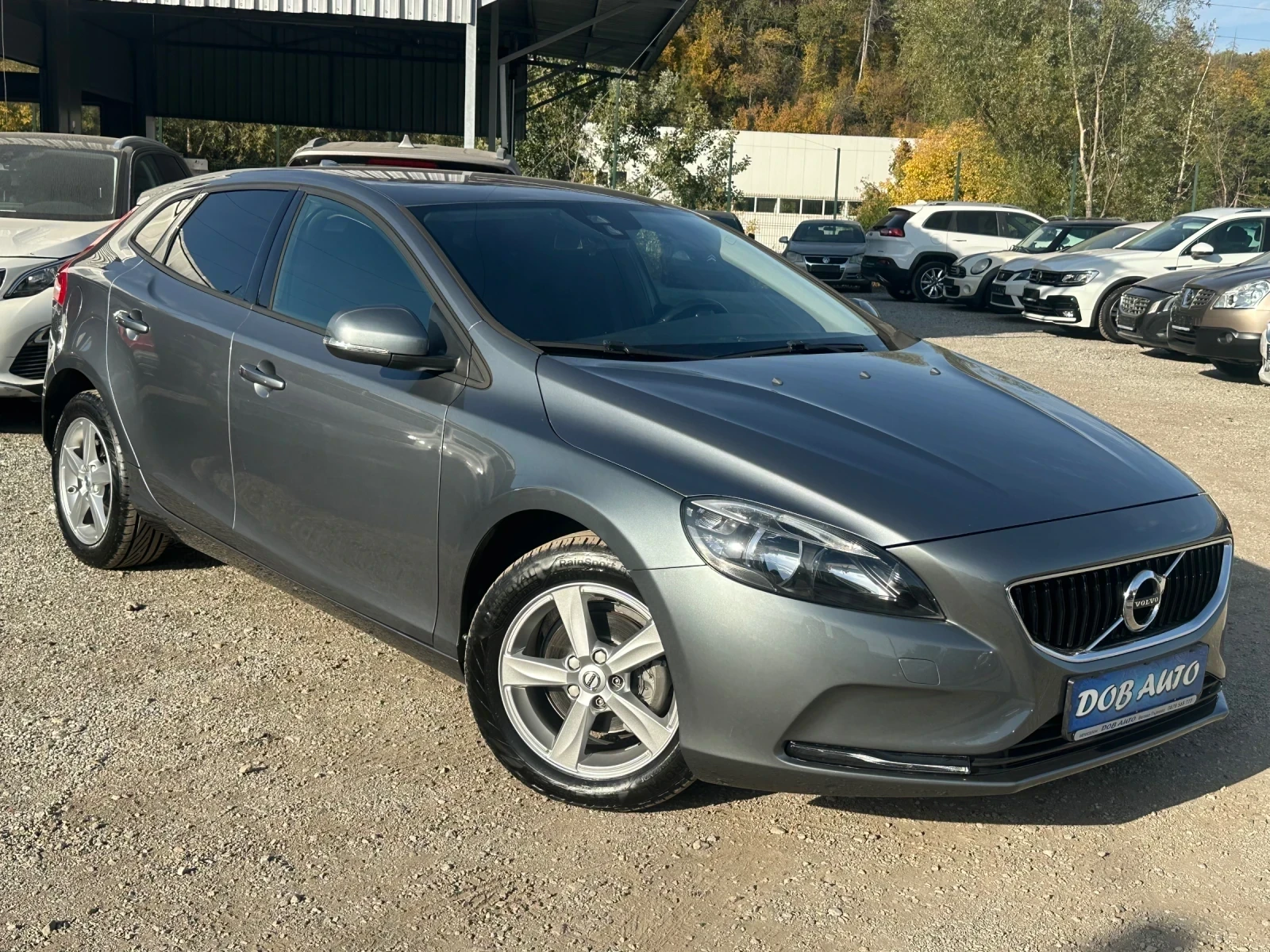 Volvo V40 2.0D-120�.�-6��-���-����-����������-����������� | Mobile.bg � ����������� 8