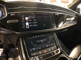 Audi Q8 55TFSI* S* LINE* MATRIX* ОБДУХВАНЕ* ДИСТРОНИК* 360, снимка 11