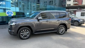 Toyota Land cruiser 300, снимка 3