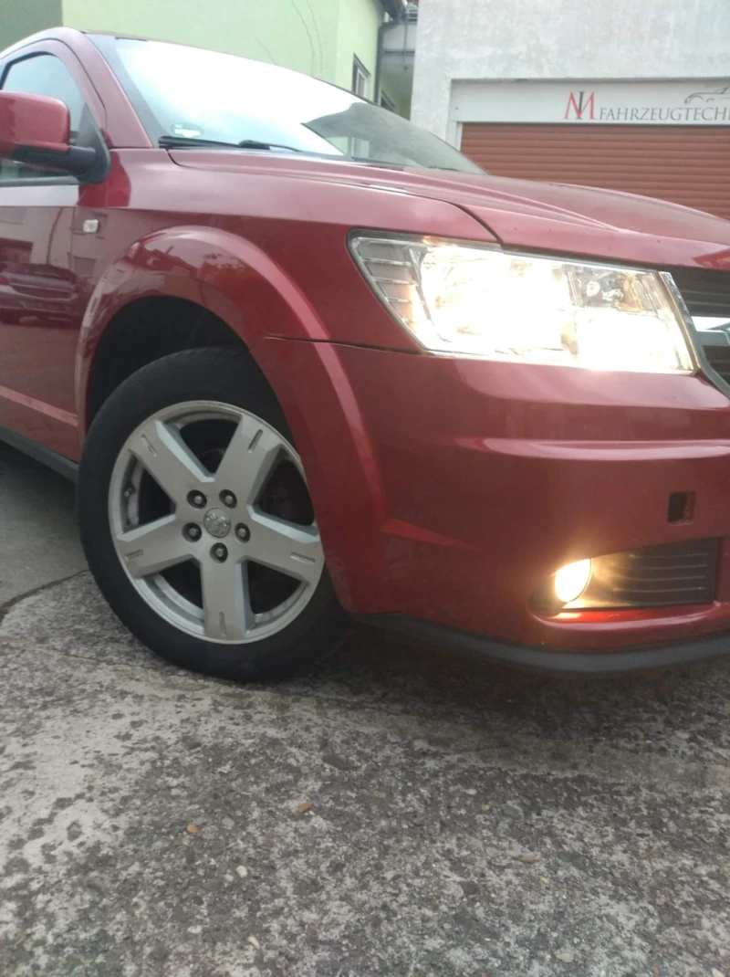 Dodge Journey, снимка 8 - Автомобили и джипове - 48948923