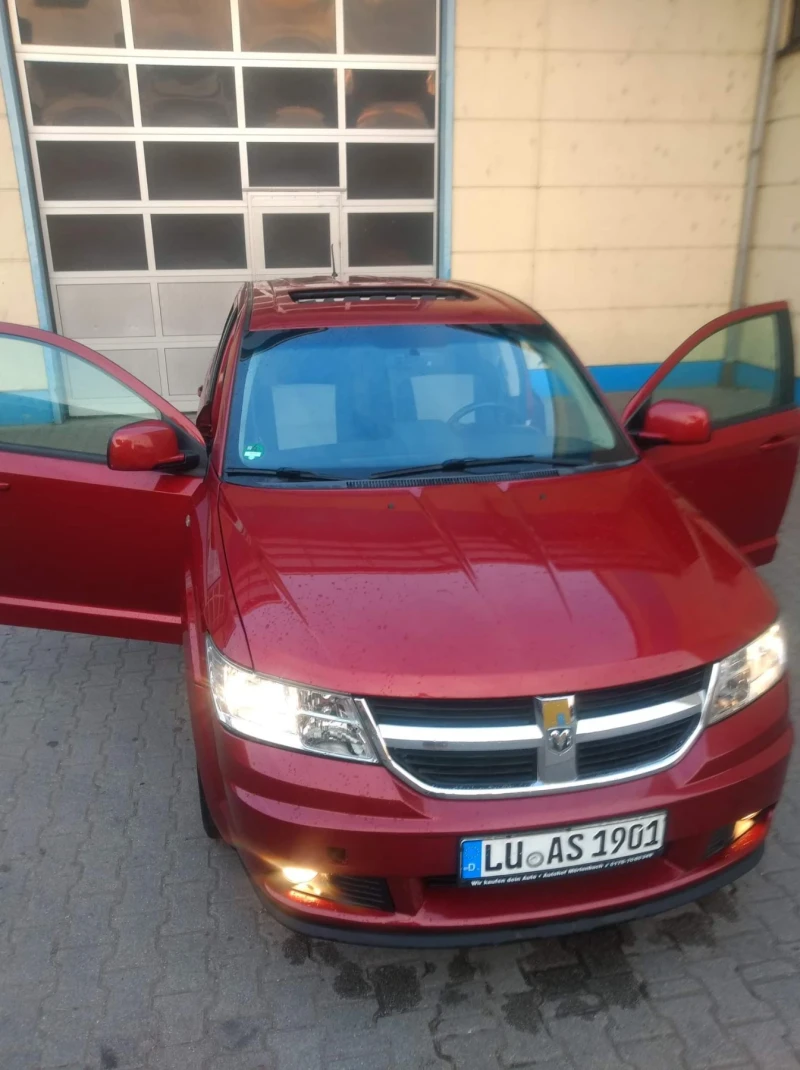 Dodge Journey, снимка 15 - Автомобили и джипове - 48948923