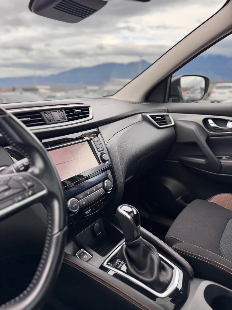 Nissan Qashqai Tekna 160к.с.  360камери Euro6D автомат, снимка 9 - Автомобили и джипове - 52541312