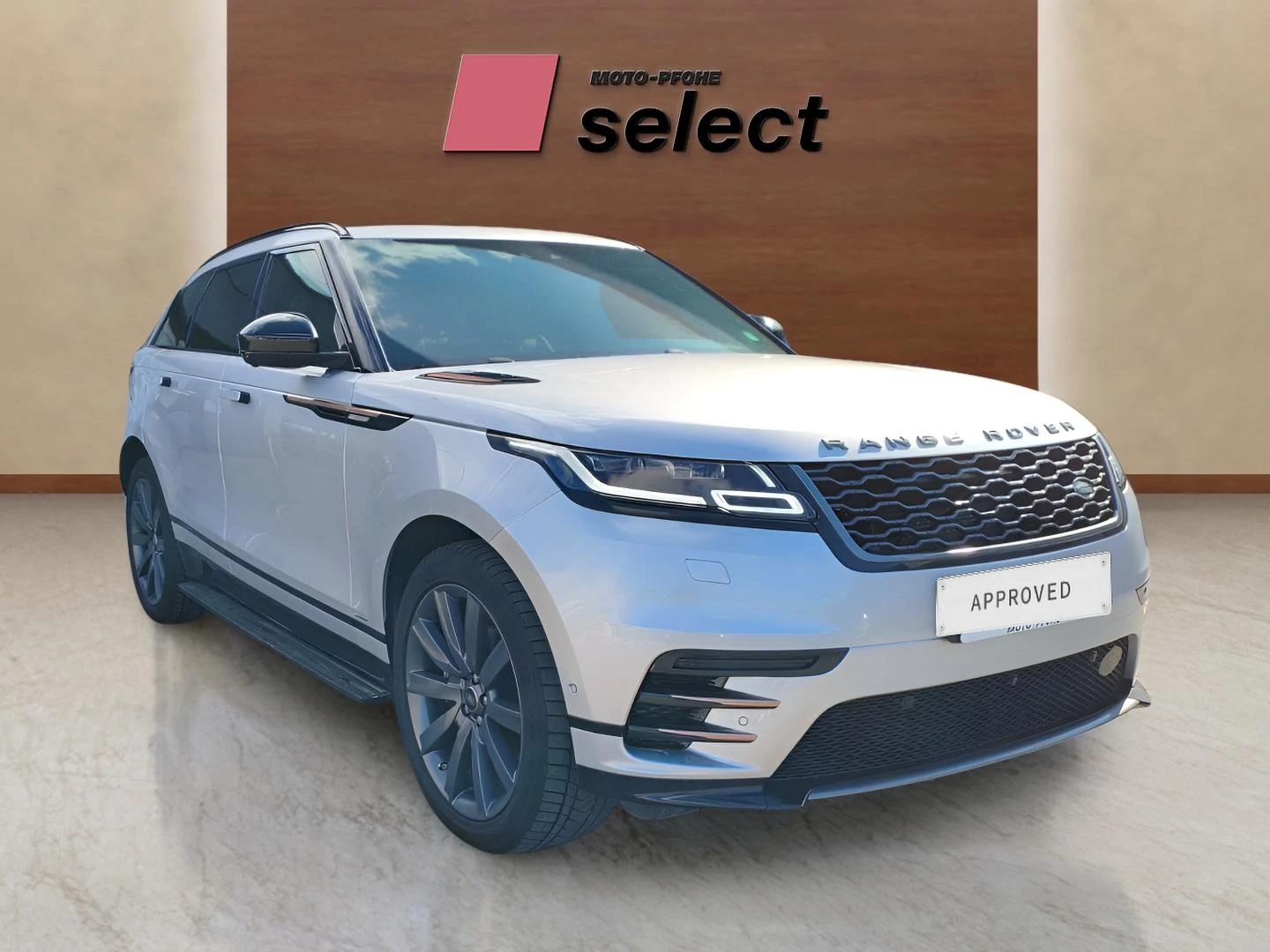 Land Rover Range Rover Velar 3.0, снимка 3 - Автомобили и джипове - 53714547