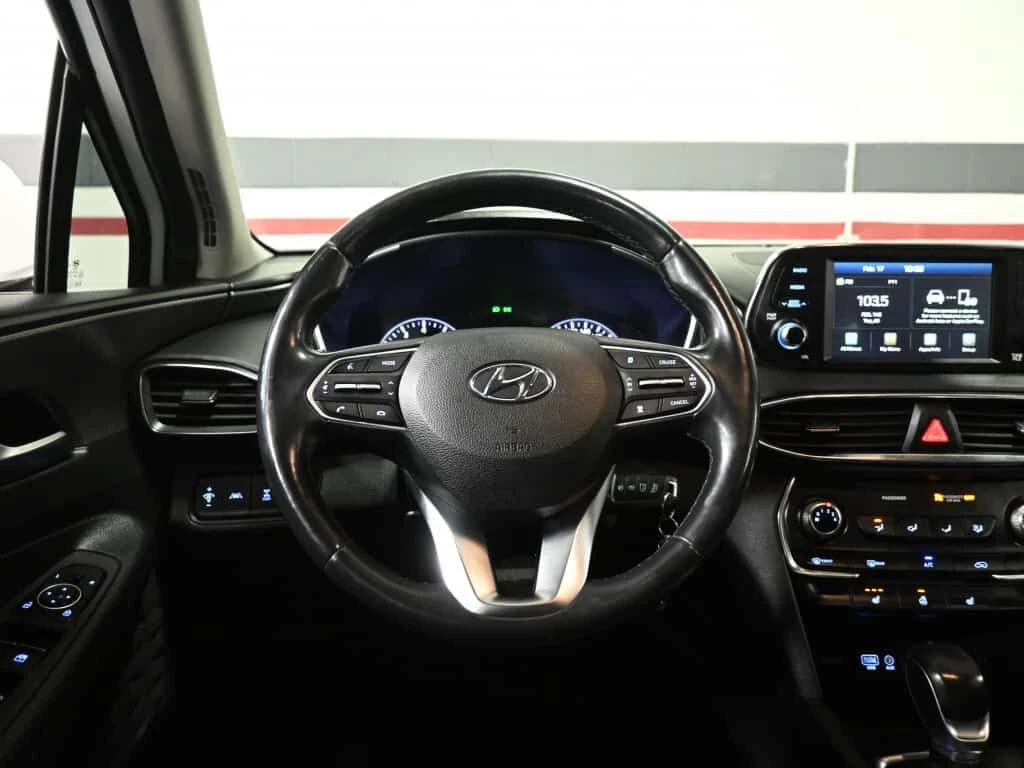 Hyundai Santa fe * Heated Seats Apple Carplay Adaptive Cruise * CAR, снимка 11 - Автомобили и джипове - 53904471