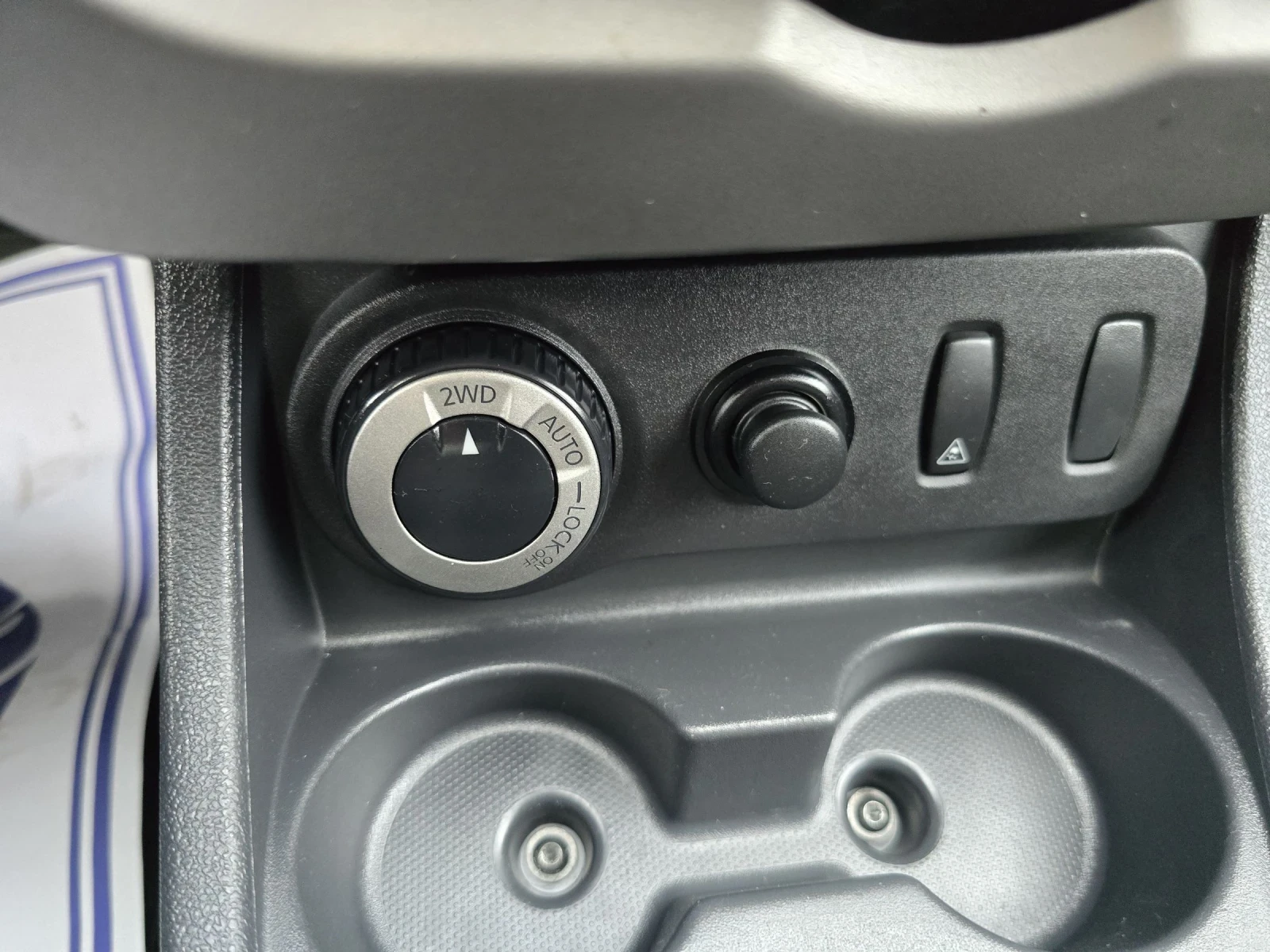 Dacia Duster 1.5DCI 4X4, снимка 13 - Автомобили и джипове - 53988303