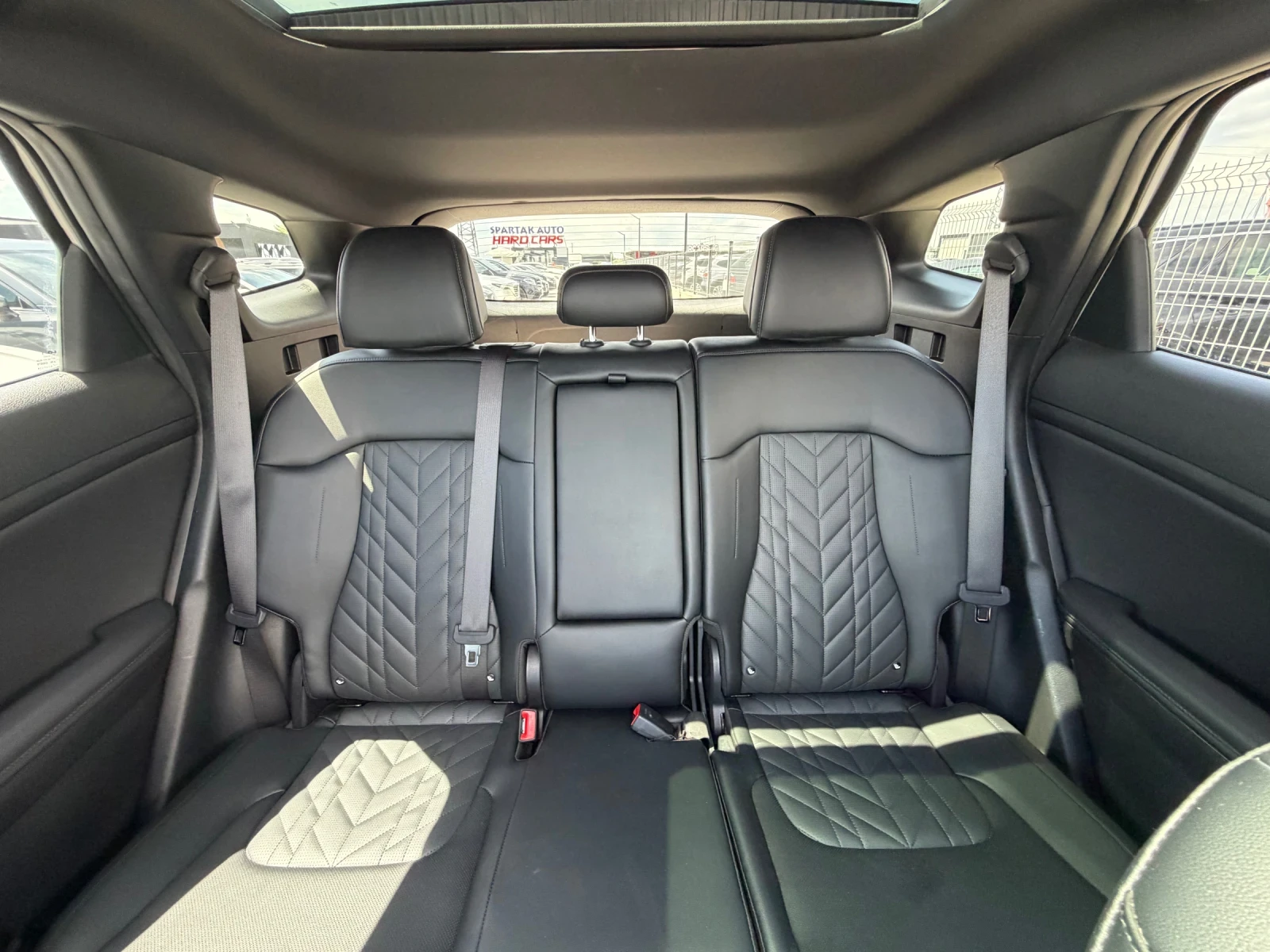 Kia Sportage X-Line Pro* 4X4* H/K* , снимка 11 - Автомобили и джипове - 54548312