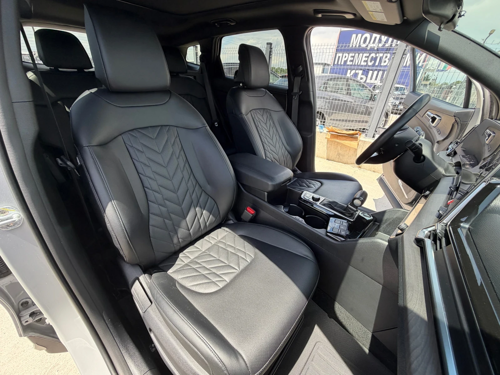 Kia Sportage X-Line Pro* 4X4* H/K* , снимка 15 - Автомобили и джипове - 54548312