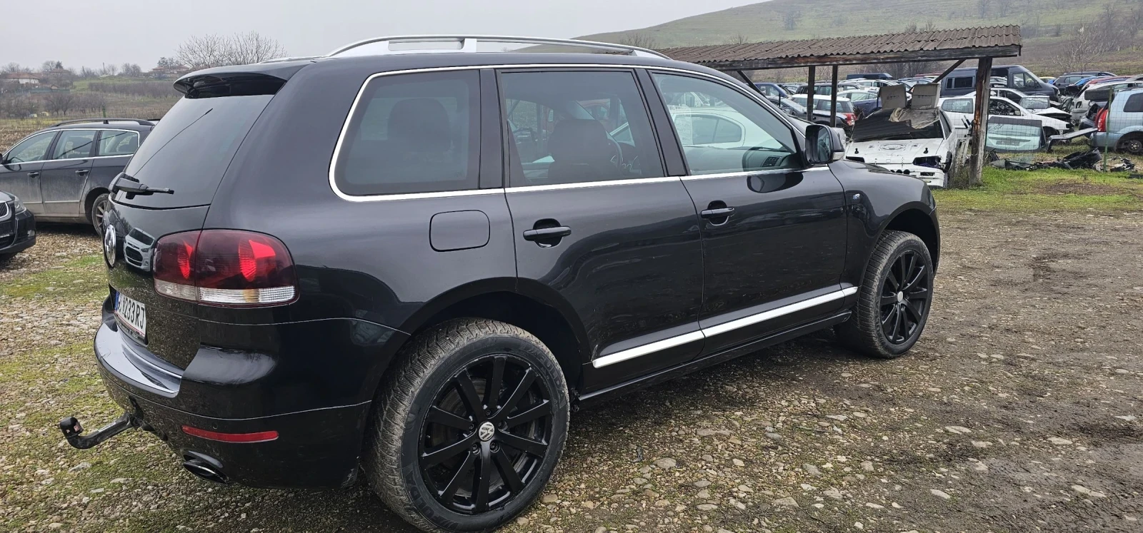 VW Touareg R-LINE V6 3.0TDI 239K, снимка 3 - Автомобили и джипове - 54596059