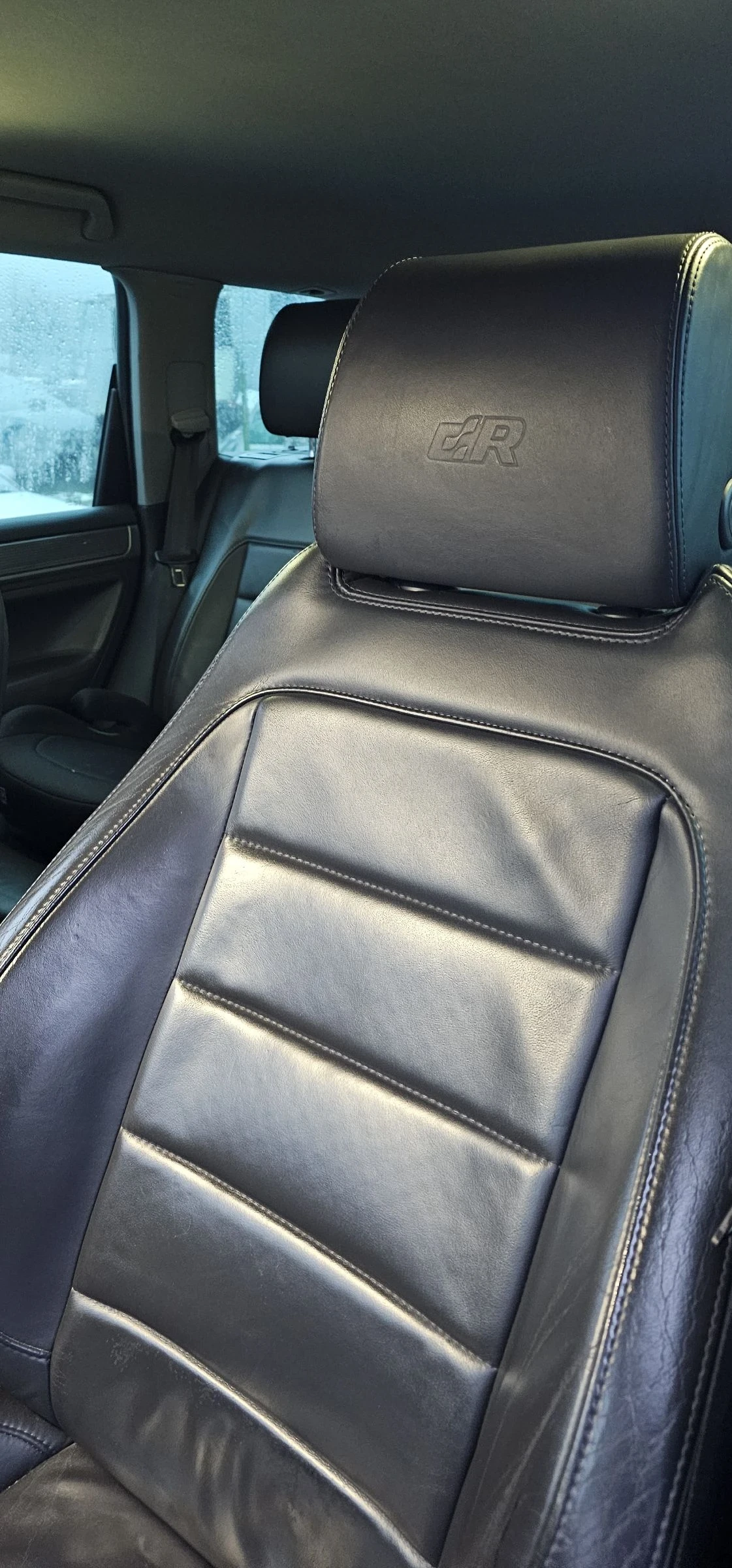 VW Touareg R-LINE V6 3.0TDI 239K, снимка 12 - Автомобили и джипове - 54596059