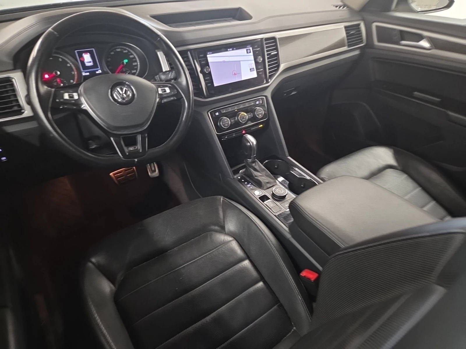 VW Atlas HIGHLINE R-LINE V6 * * ОБДУХВАНЕ * * 7 МЕСТЕН * * , снимка 6 - Автомобили и джипове - 55132198