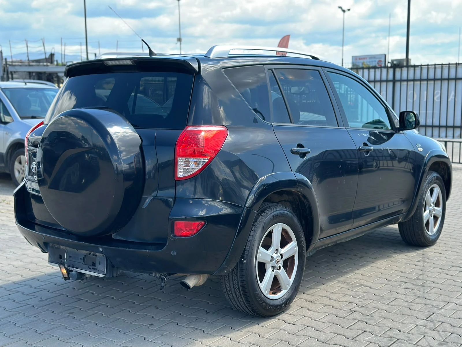 Toyota Rav4 / 2.2D / 177HP / 4X4 /, снимка 5 - Автомобили и джипове - 55231580