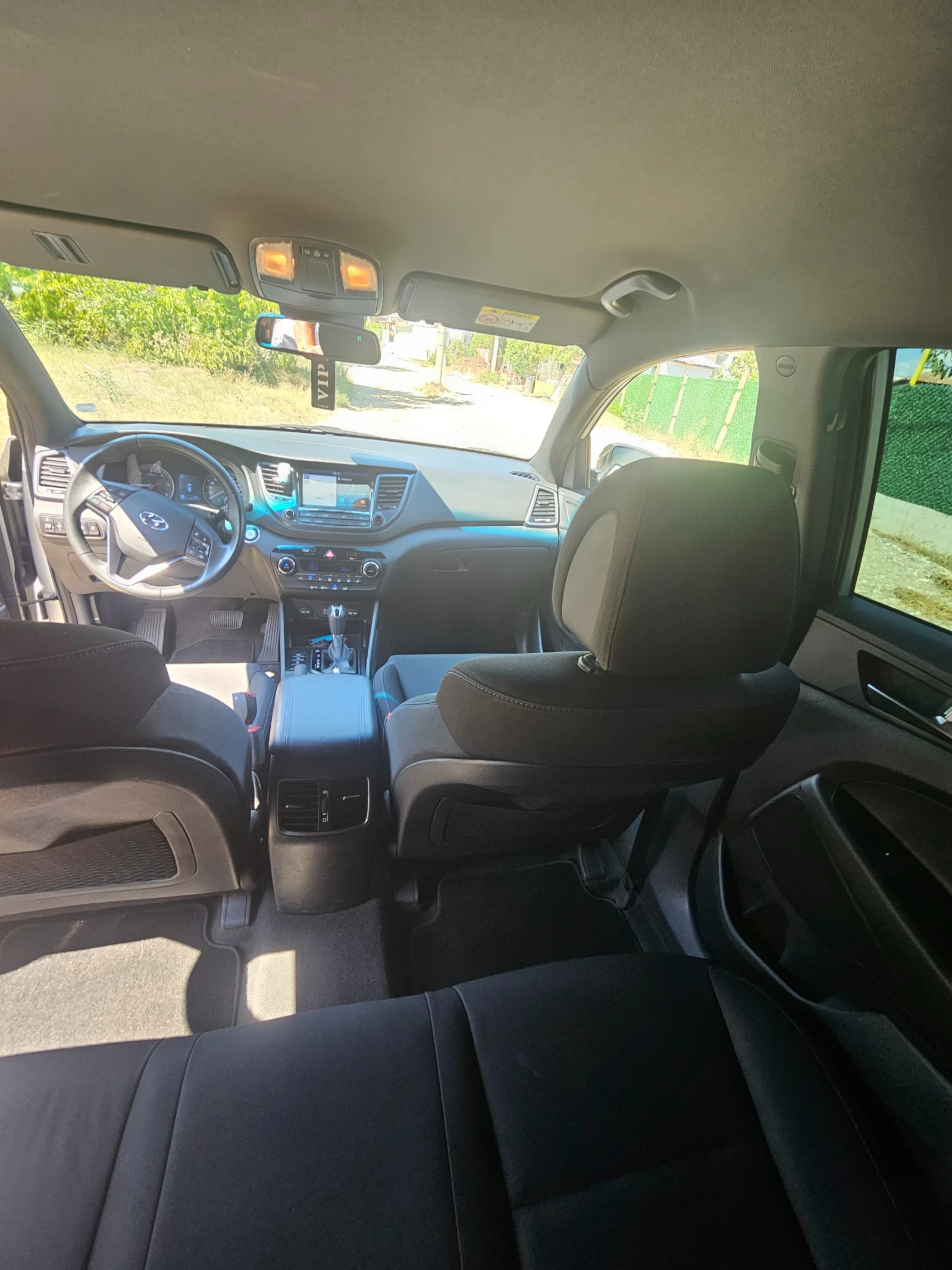 Hyundai Tucson, снимка 5 - Автомобили и джипове - 55691957