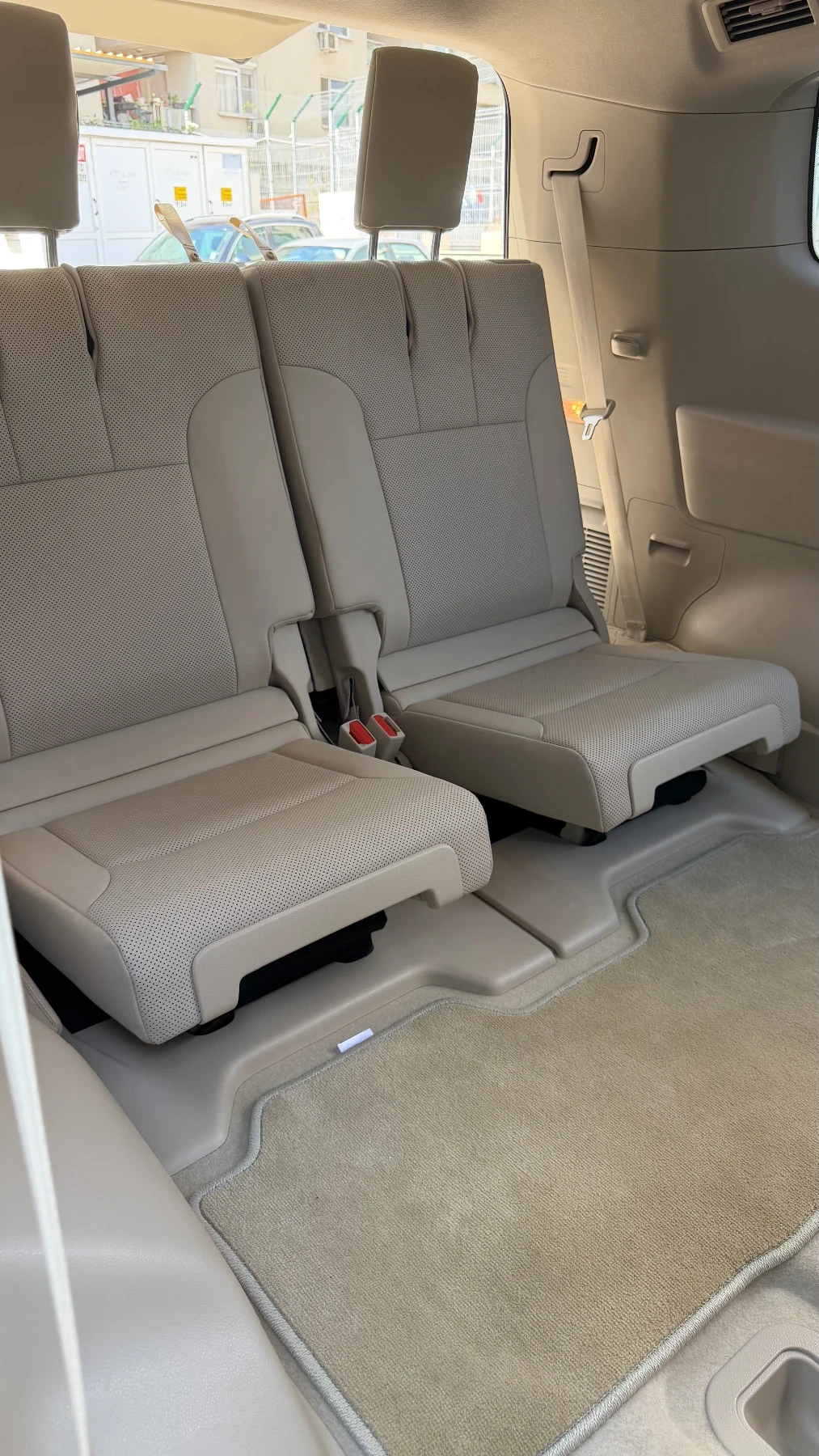 Toyota Land cruiser 300, снимка 14 - Автомобили и джипове - 55938294