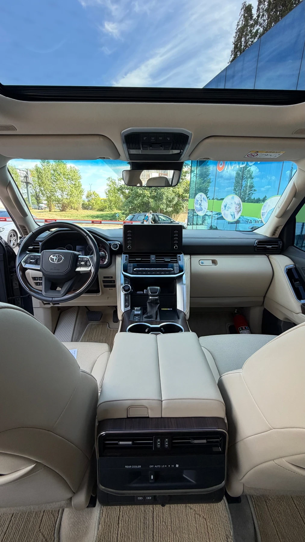 Toyota Land cruiser 300, снимка 9 - Автомобили и джипове - 55938294