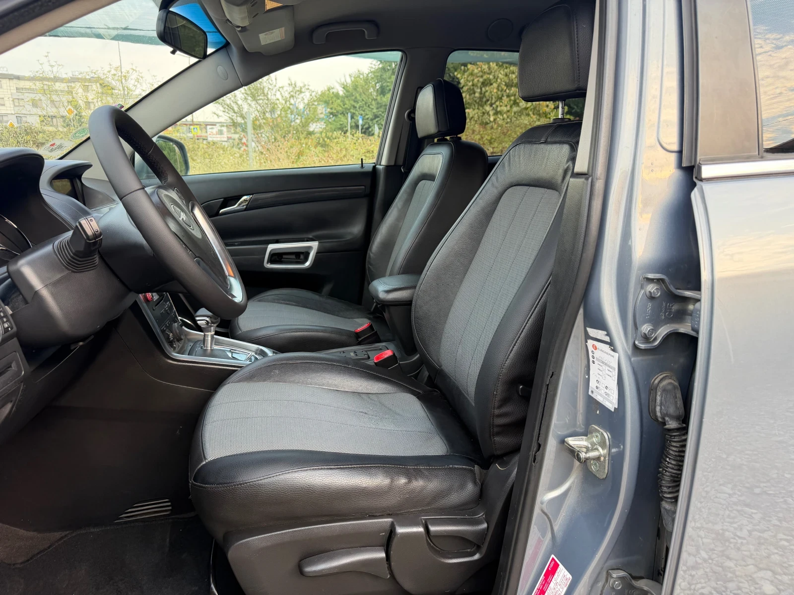 Opel Antara 2.2 CDTI COSMO Unlimited , снимка 9 - Автомобили и джипове - 56011712