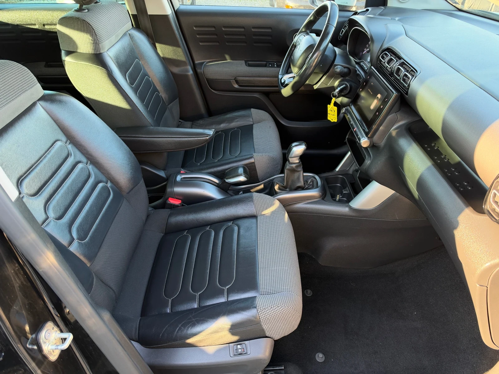 Citroen C3 Aircross 1.6d /100hp/SERVICE BOOK/ | Mobile.bg � ����������� 11