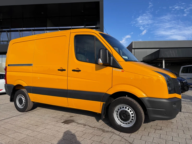 VW Crafter 2.0TDI Клима L1H1 , снимка 2 - Бусове и автобуси - 48800416