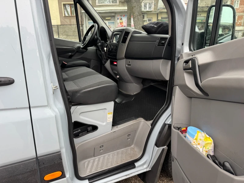 Mercedes-Benz Sprinter 319, снимка 9 - Бусове и автобуси - 53378842