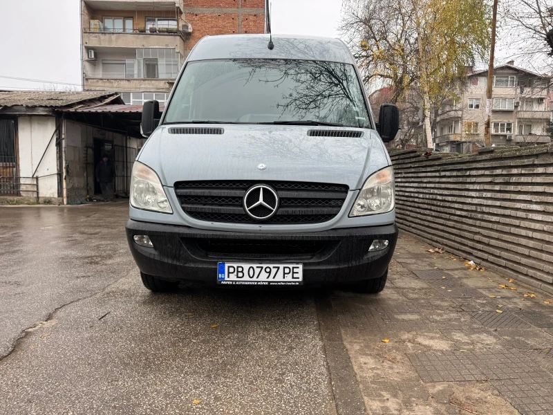 Mercedes-Benz Sprinter 319