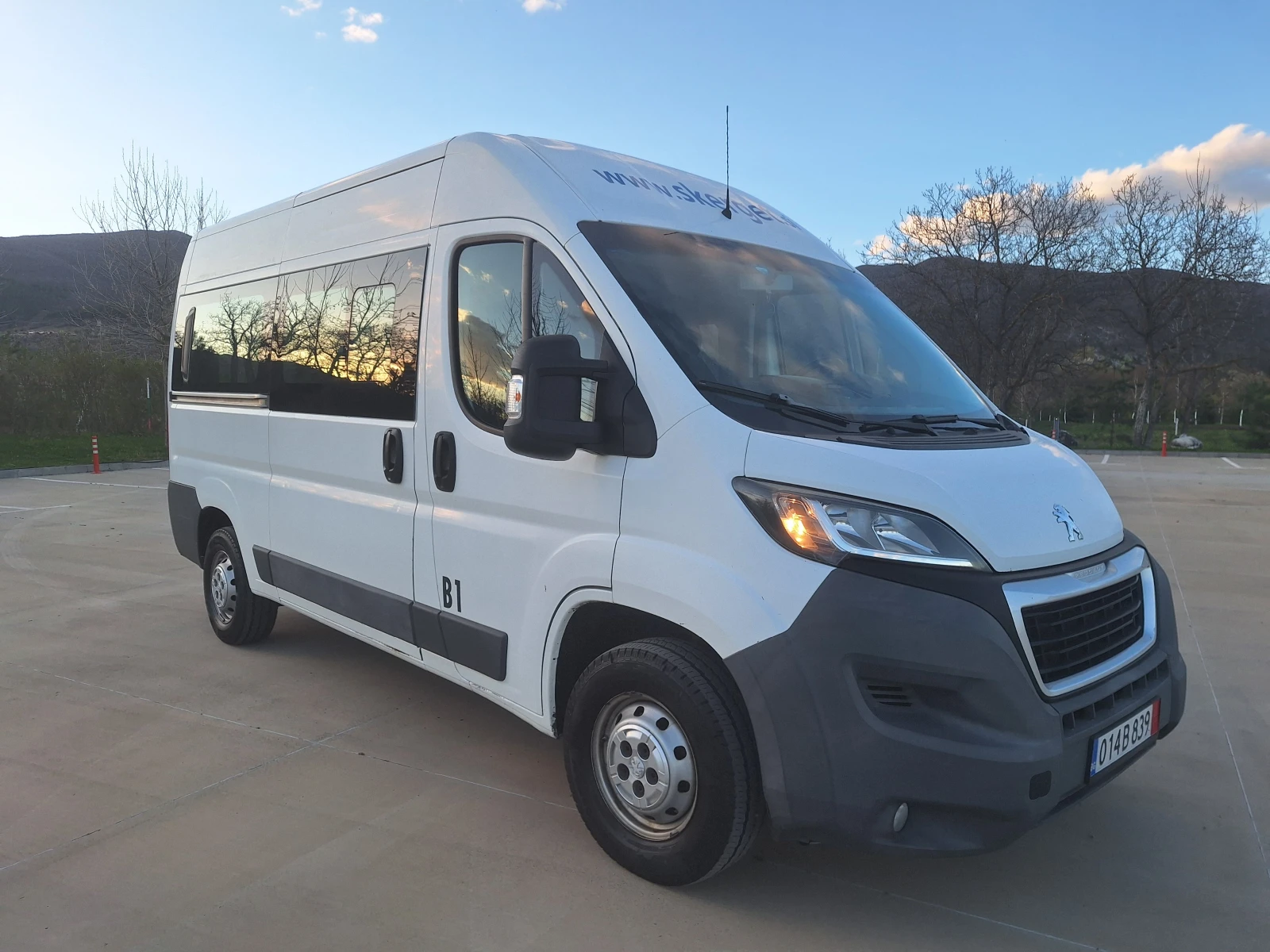 Peugeot Boxer 2.2HDi 8+ 1места Евро5 6ск., снимка 3 - Бусове и автобуси - 54140085