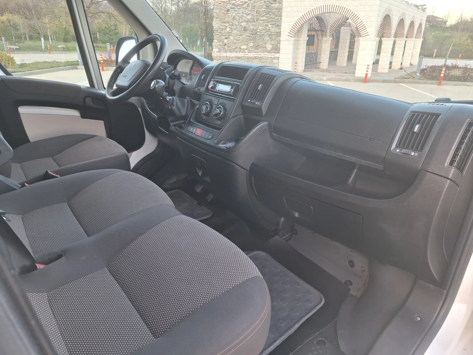 Peugeot Boxer 2.2HDi 8+ 1места Евро5 6ск., снимка 14 - Бусове и автобуси - 54140085