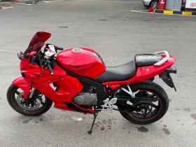 Обява за продажба на Hyosung Comet GT/125/D-Racing ~2 399 лв. - изображение 1