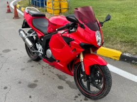 Обява за продажба на Hyosung Comet GT/125/D-Racing ~2 399 лв. - изображение 3