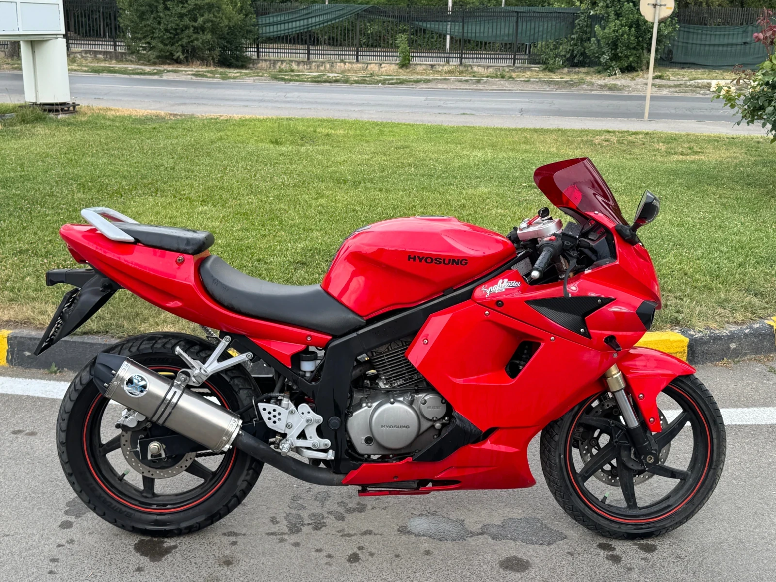 Hyosung Comet GT/125/D-Racing - изображение 5