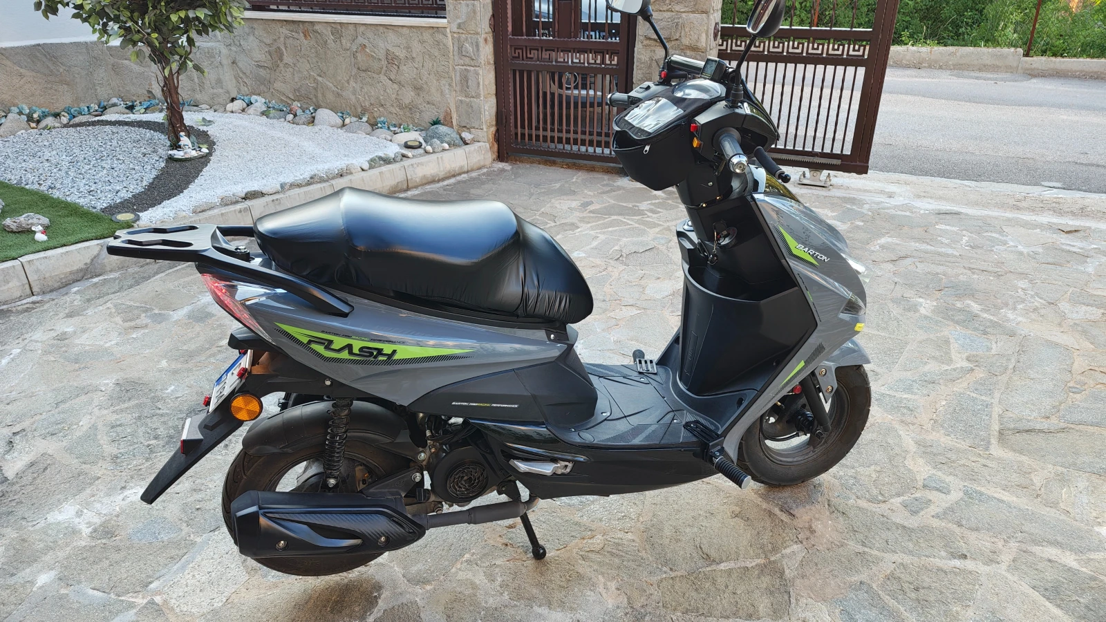 Barton Scooters Flash, снимка 3 - Мотоциклети и мототехника - 55464895