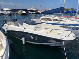 Моторна яхта Quicksilver 657 open