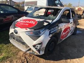 Toyota Aygo 1.0i, снимка 2