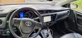 Toyota Auris 1.8 фейс Газ, снимка 10 - Автомобили и джипове - 45079867