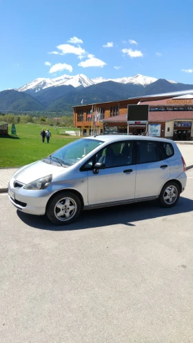 Обява за продажба на Honda Jazz 1.3 уникат ~4 000 лв. - изображение 2