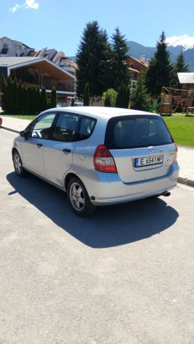 Обява за продажба на Honda Jazz 1.3 уникат ~4 000 лв. - изображение 5