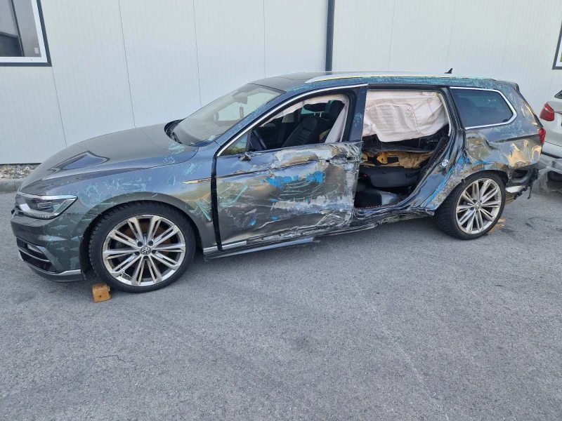 VW Passat 2.0 TDI R-LINE, снимка 3 - Автомобили и джипове - 28489781