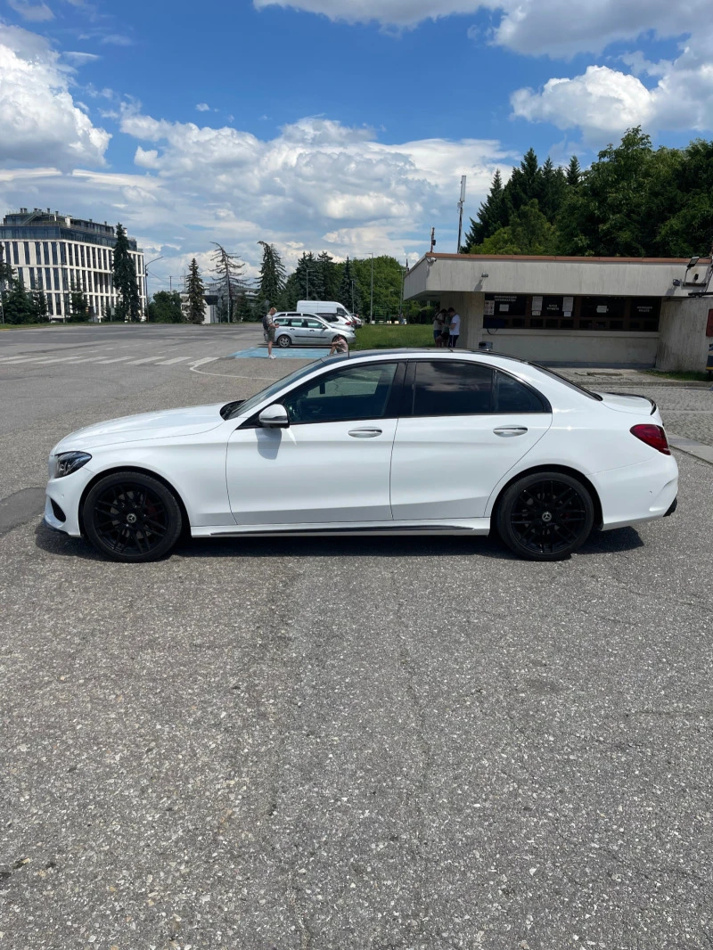 Mercedes-Benz C 300 Shadowline, снимка 2 - Автомобили и джипове - 47584820