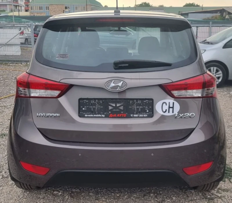 Hyundai Ix20  Швейцария Евро5  Промоция, снимка 6 - Автомобили и джипове - 46928425