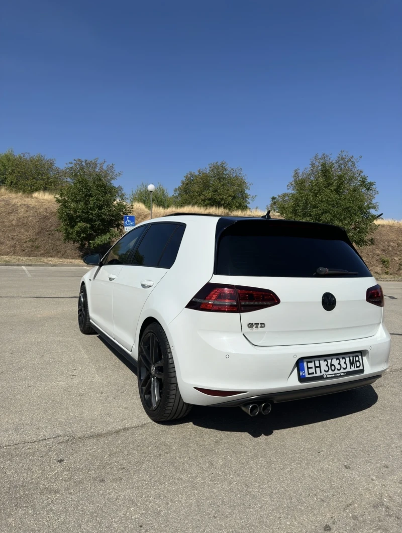 VW Golf, снимка 6 - Автомобили и джипове - 47857858