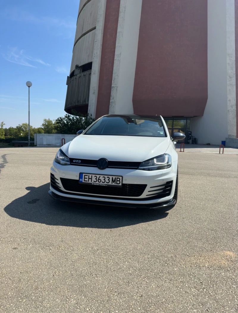 VW Golf, снимка 3 - Автомобили и джипове - 47524549