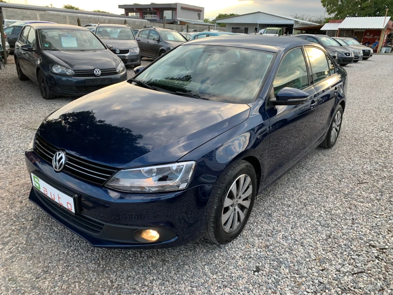 VW Jetta 1.6TDI, снимка 1 - Автомобили и джипове - 47390199