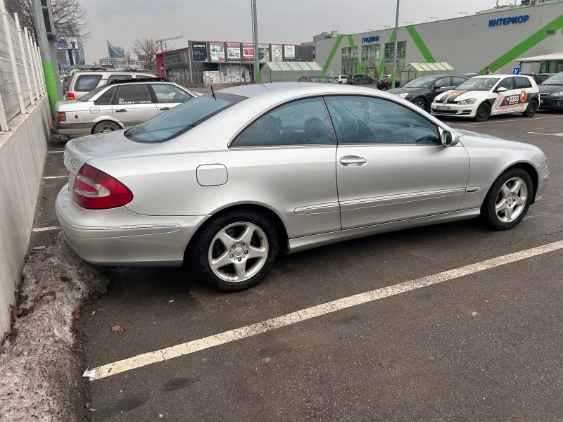 Mercedes-Benz CLK 270cdi, снимка 9 - Автомобили и джипове - 47709128