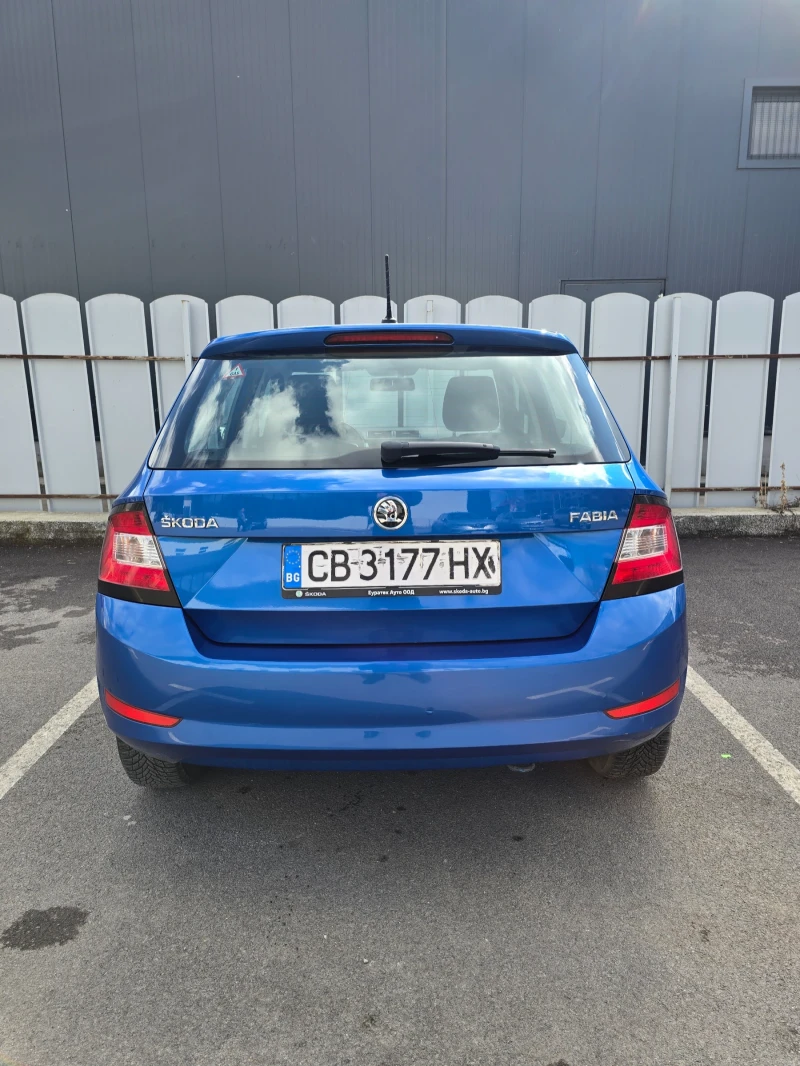 Skoda Fabia 1.0MPI 75кс LPG , Пълна сервизна история Еуратек , снимка 5 - Автомобили и джипове - 48427709