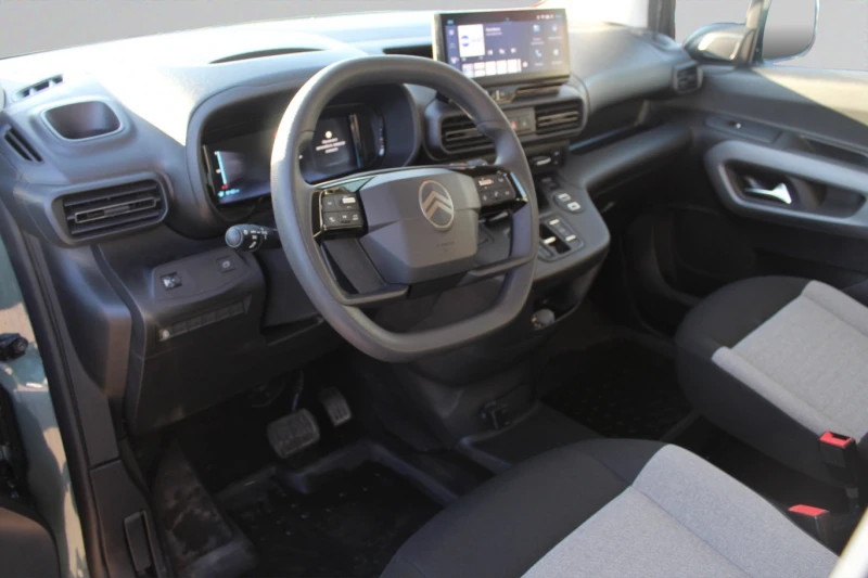 Citroen Berlingo MPV Feel 1.5BlueHDI 130 EAT8 S&S E6 N1//2403061, снимка 5 - Автомобили и джипове - 49179601