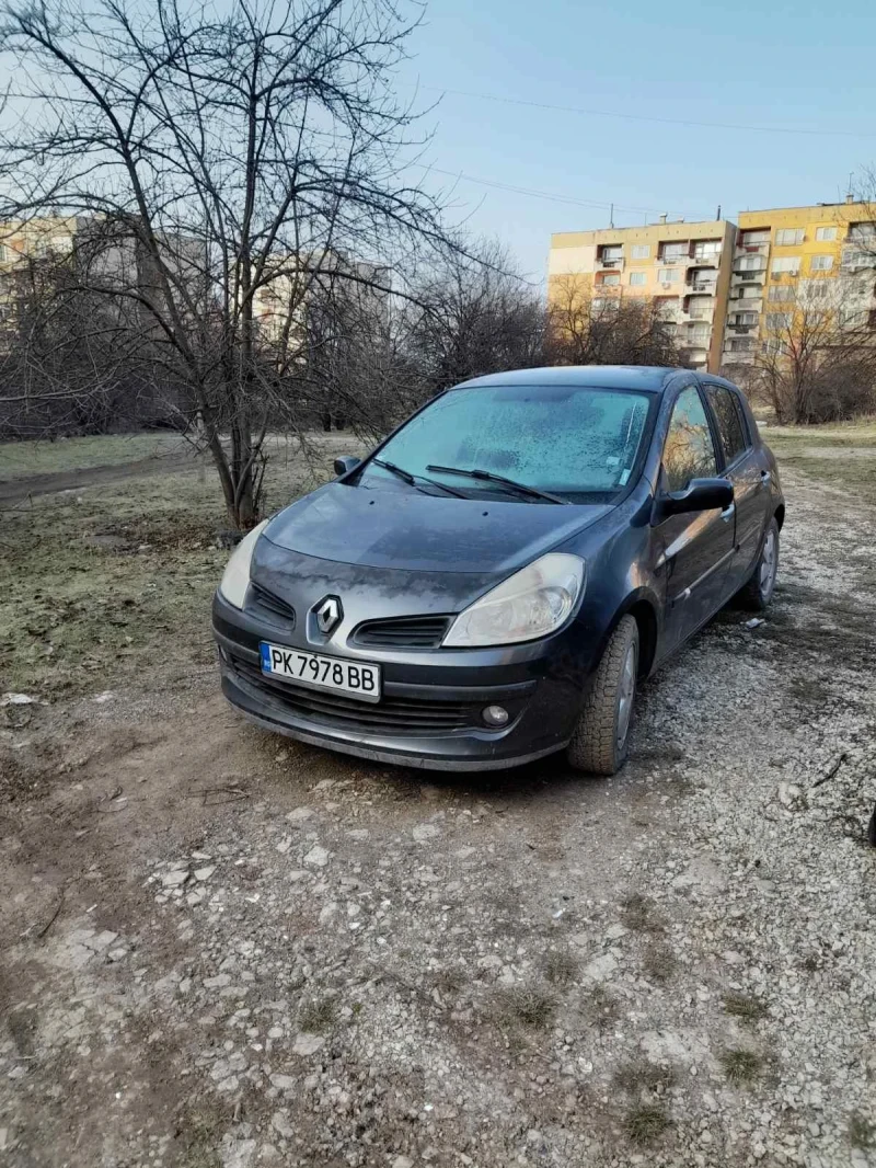 Renault Clio, снимка 1 - Автомобили и джипове - 49362767