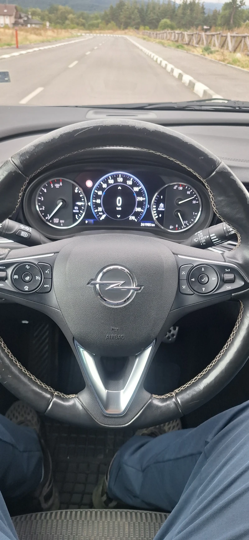 Opel Insignia 2.0 D, снимка 5 - Автомобили и джипове - 52408472