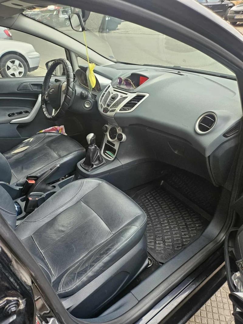 Ford Fiesta, снимка 5 - Автомобили и джипове - 52414790